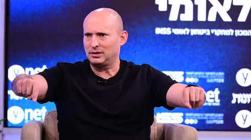 קטאר מגיבה לטענות בנט: 'מפיץ מידע כוזב כדי לקדם את שאיפותיו הפוליטיות'